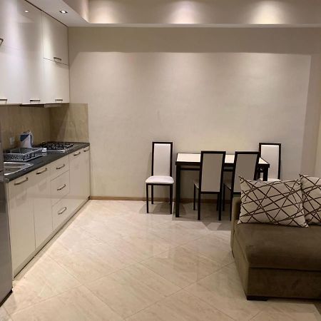 Apartment Three Bedroom In Saburtalo Тбилиси Экстерьер фото