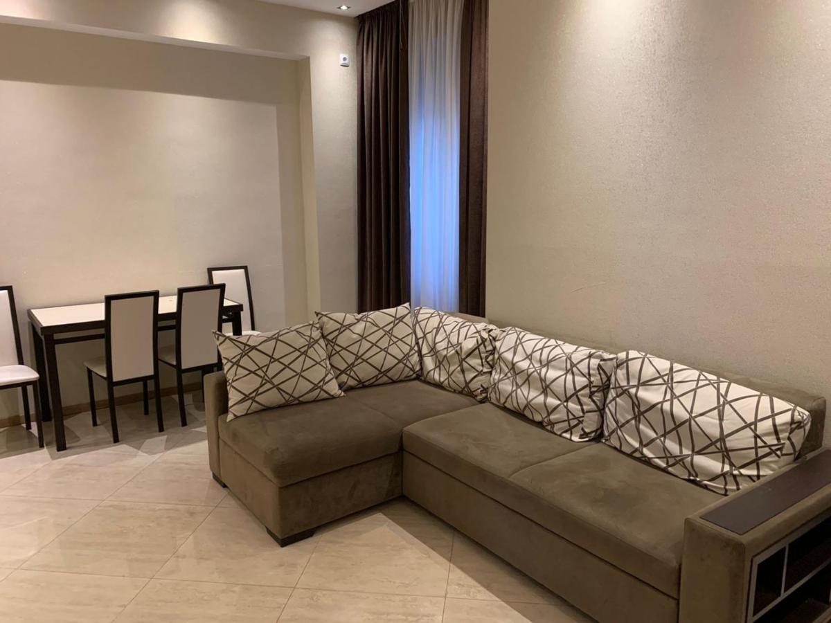 Apartment Three Bedroom In Saburtalo Тбилиси Экстерьер фото